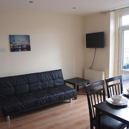 Апартаменты Marble Arch Flats Лондон Номер фото